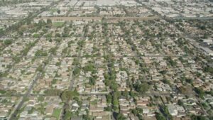 Los Angeles crowed homes